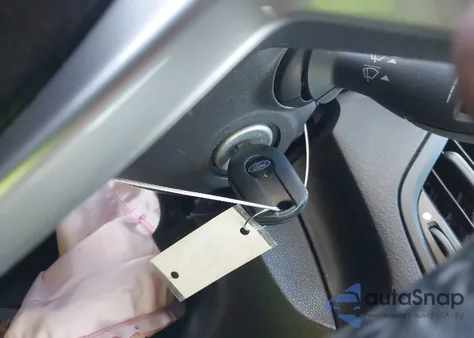 2015 Ford Fiesta Se z USA, uszkodzony, nr VIN 3FADP4EJ7FM216400